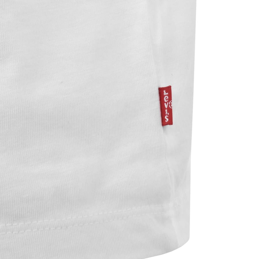Levi's white t shirt with red logo clearance